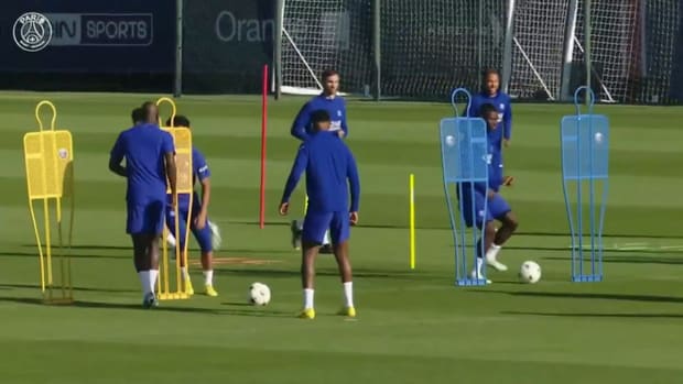 Lionel Messi and Neymar last training session ahead of Juventus clash